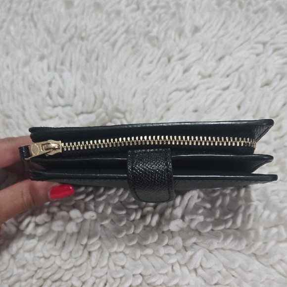 Coach Black Leather Wallet Minimalist Design - Picture 2 of 7